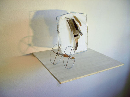 M7_Big_Foot,32 x 44 x 15cm